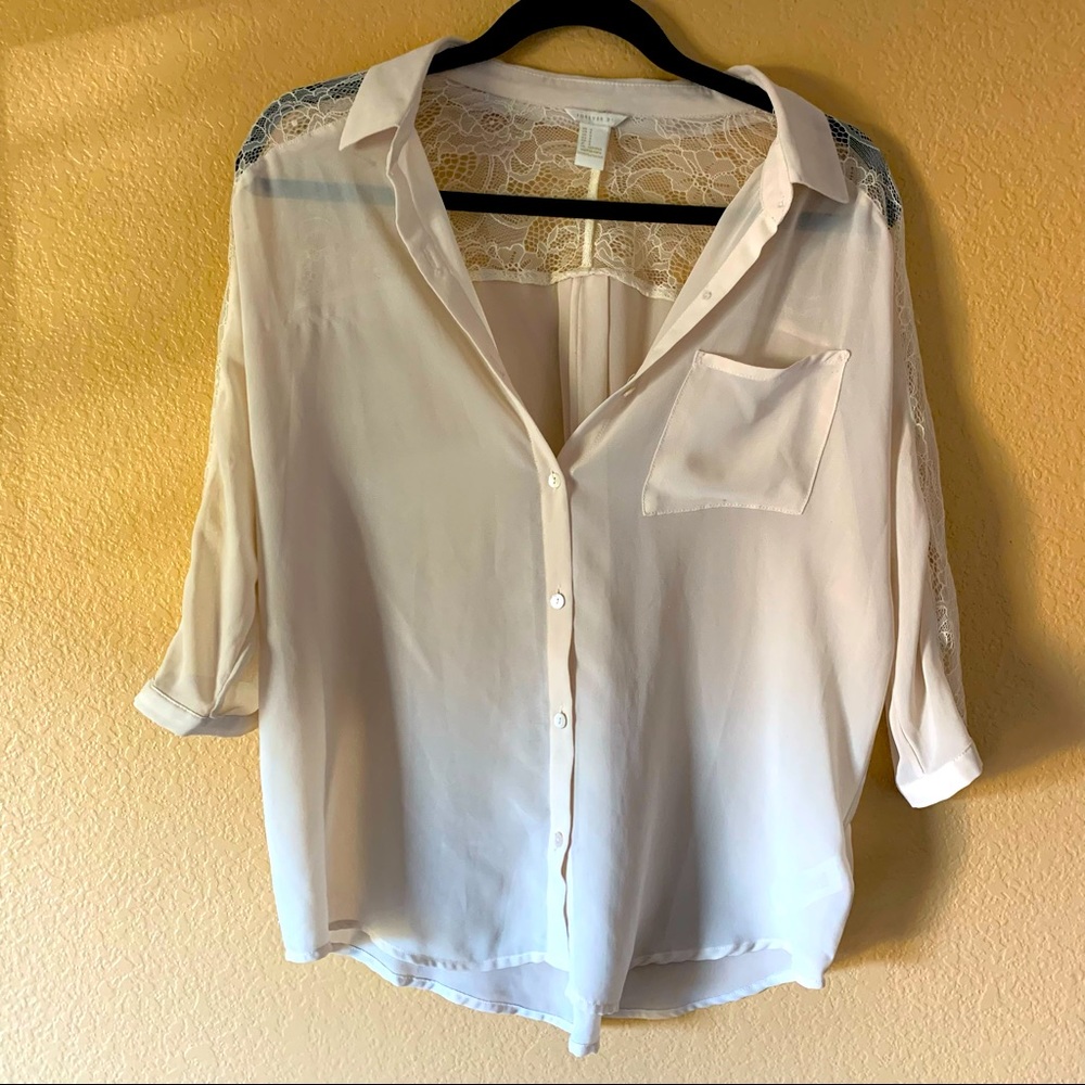 Forever 21 Nude Blush Women’s Sheer Lace Button Down Blouse - Size Small